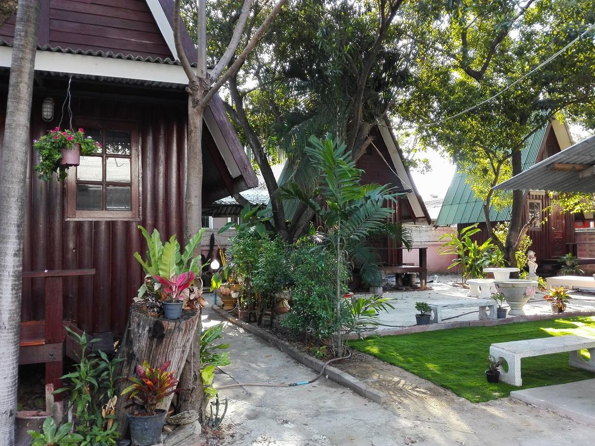 Bnr Resorts Bangkok Exteriör bild